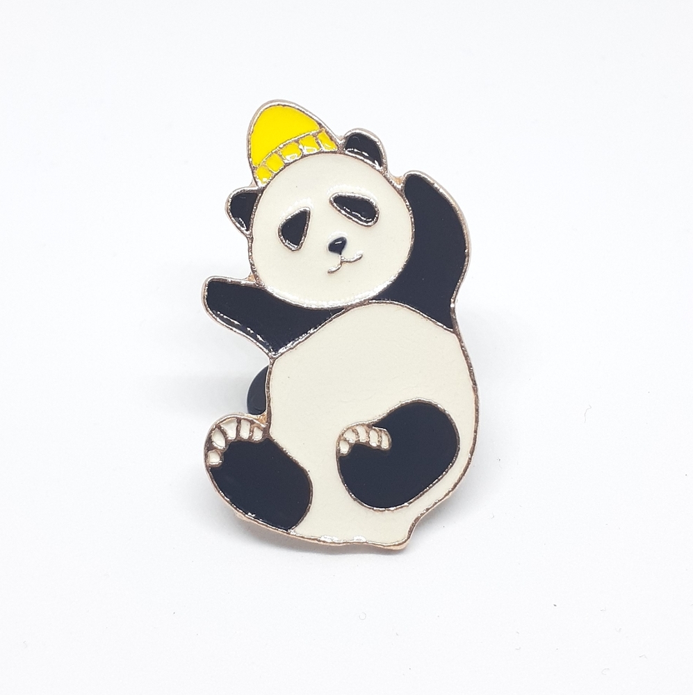 Beanie panda enamel pin panda wearing beanie